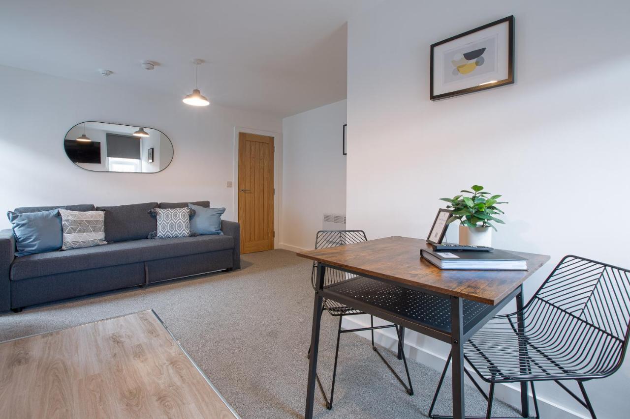Charles Alexander Short Stay - Charnley House Apartments Blackpool Exterior foto